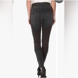 Liverpool The Slim Pull On Jeans